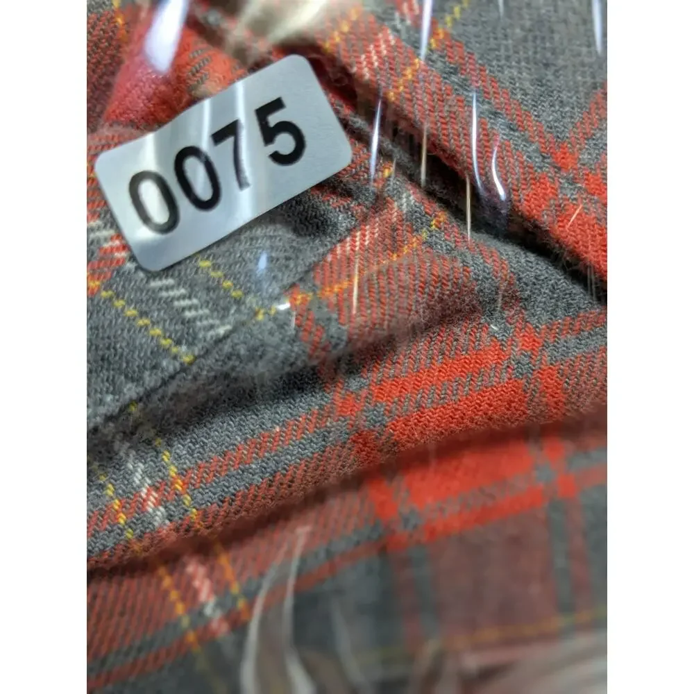 Banana Republic Men's Plaid Flannel Shirt Red & Grey Medium